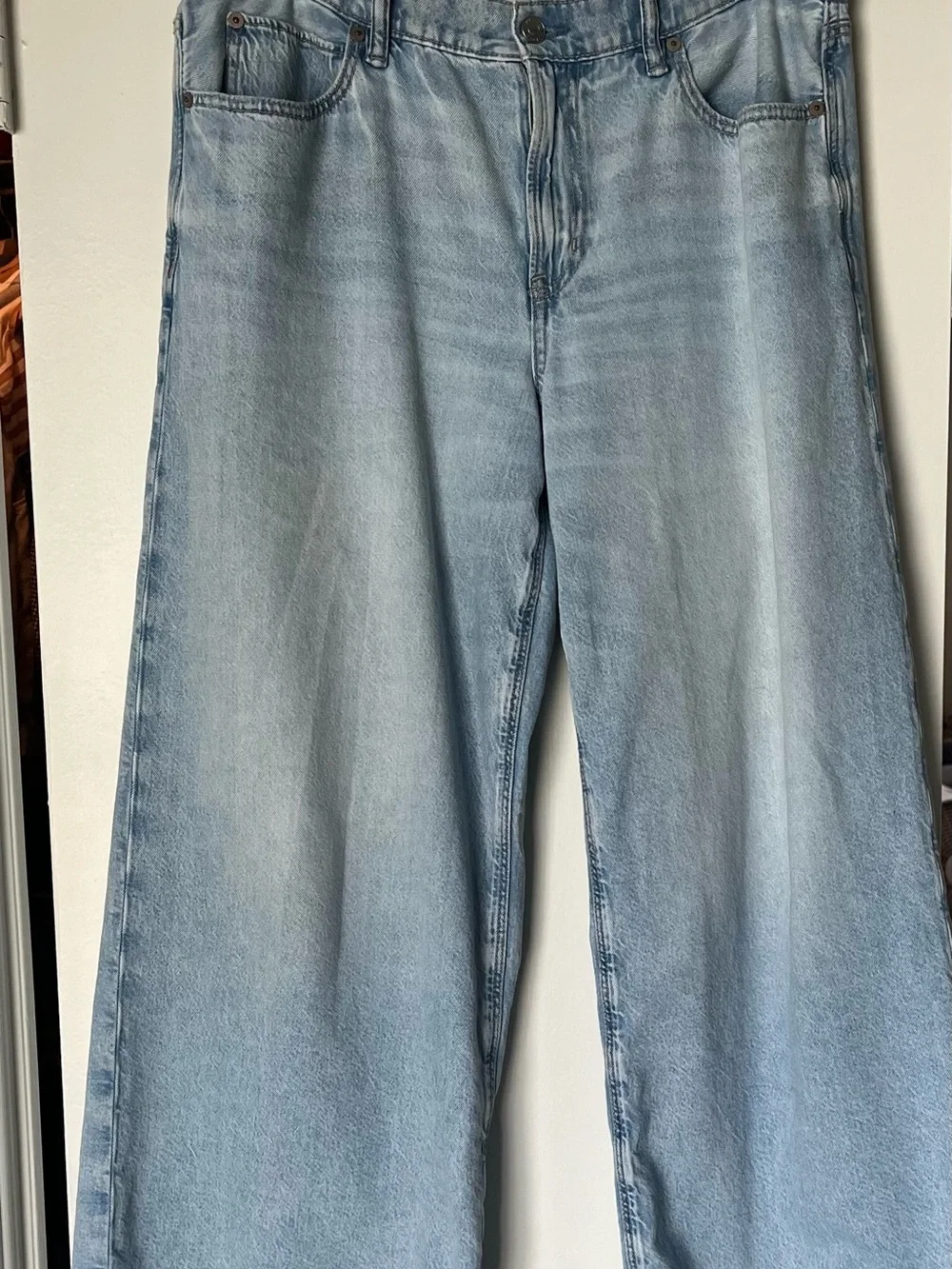 American Eagle Outfitters Light Blue Ultra Wide-Leg Jeans 8 Short